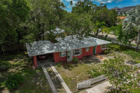 Propiedad comercial en venta en Sarasota, Florida, 5 dormitorios, 183.67 m2 № 1540709 - foto 11