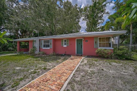 Propiedad comercial en venta en Sarasota, Florida, 5 dormitorios, 183.67 m2 № 1540709 - foto 3