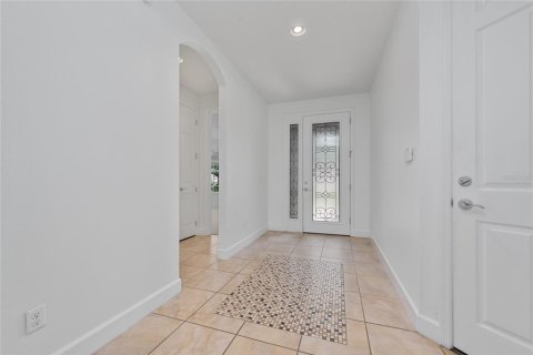 House in Orlando, Florida 3 bedrooms, 180.32 sq.m. № 1906221 - photo 8