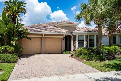 House in Orlando, Florida 3 bedrooms, 180.32 sq.m. № 1906221 - photo 1