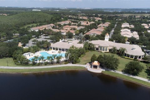 House in Orlando, Florida 3 bedrooms, 180.32 sq.m. № 1906221 - photo 4