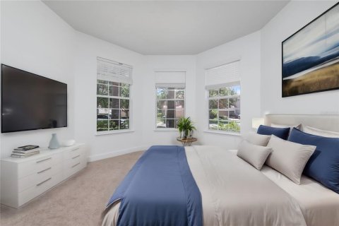 House in Orlando, Florida 3 bedrooms, 180.32 sq.m. № 1906221 - photo 20