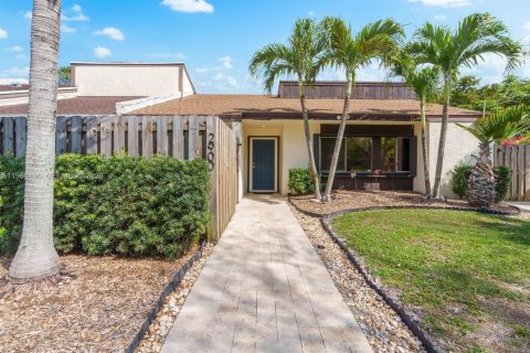 Adosado en venta en Fort Lauderdale, Florida, 3 dormitorios, 129.13 m2 № 2029765 - foto 2