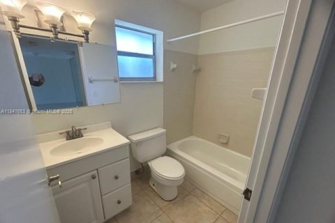 Copropriété à louer à Coconut Creek, Floride: 2 chambres, 90.86 m2 № 1848249 - photo 13