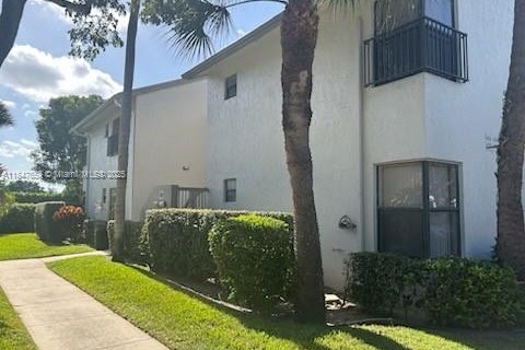 Condo à Coconut Creek, Floride, 2 chambres  № 1848249
