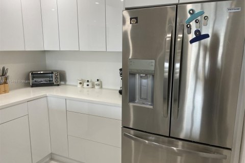 Condominio en alquiler en Pompano Beach, Florida, 2 dormitorios, 99.41 m2 № 1922778 - foto 10