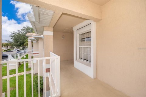 Condo in Orlando, Florida, 2 bedrooms  № 1828013 - photo 6