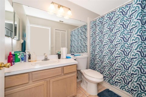 Condo in Orlando, Florida, 2 bedrooms  № 1828013 - photo 15