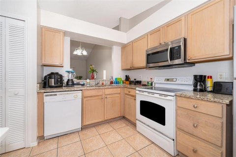 Condo in Orlando, Florida, 2 bedrooms  № 1828013 - photo 7