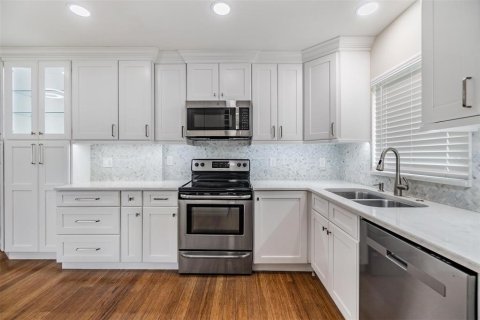 Casa en venta en Saint Petersburg, Florida, 3 dormitorios, 101.73 m2 № 1361645 - foto 8