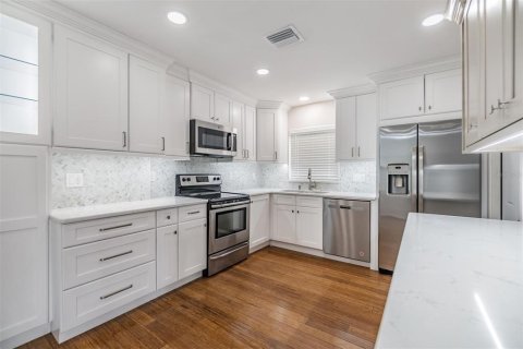 Villa ou maison à vendre à Saint Petersburg, Floride: 3 chambres, 101.73 m2 № 1361645 - photo 7