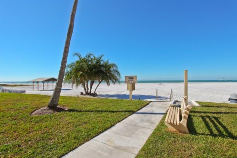 House in Sarasota, Florida 1 bedroom, 67.63 sq.m. № 2196804 - photo 29