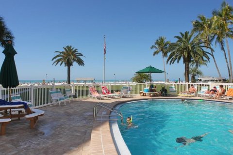 House in Sarasota, Florida 1 bedroom, 67.63 sq.m. № 2196804 - photo 27