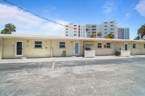 House in Sarasota, Florida 1 bedroom, 67.63 sq.m. № 2196804 - photo 5