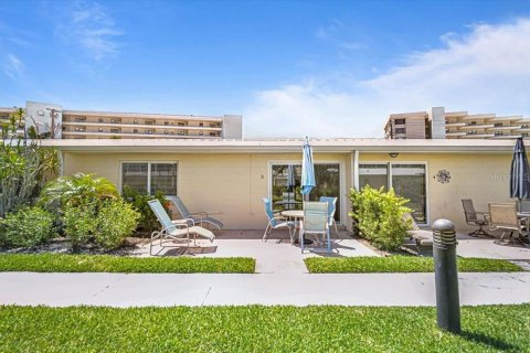 House in Sarasota, Florida 1 bedroom, 67.63 sq.m. № 2196804 - photo 20