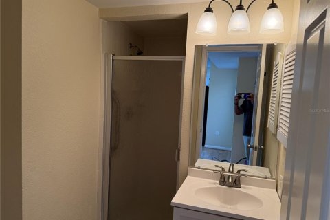 Condo in Sarasota, Florida, 2 bedrooms № 2393883 - photo 16