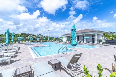 Townhouse in Miami, Florida 3 bedrooms, 133.97 sq.m. № 1944363 - photo 27
