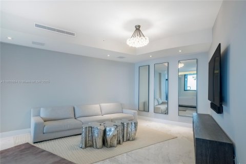Condominio en venta en Sunny Isles Beach, Florida, 4 dormitorios, 351.64 m2 № 1864536 - foto 5