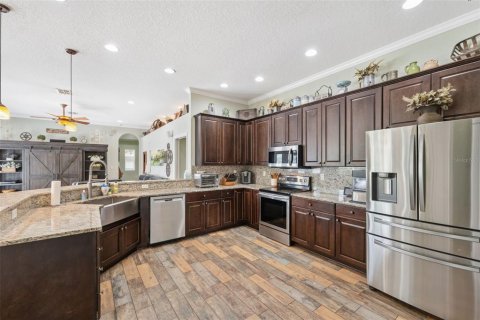 House in Spring Hill, Florida 4 bedrooms, 273.97 sq.m. № 1777166 - photo 17