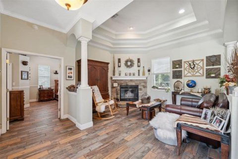 House in Spring Hill, Florida 4 bedrooms, 273.97 sq.m. № 1777166 - photo 9