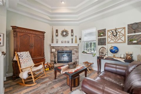 House in Spring Hill, Florida 4 bedrooms, 273.97 sq.m. № 1777166 - photo 10