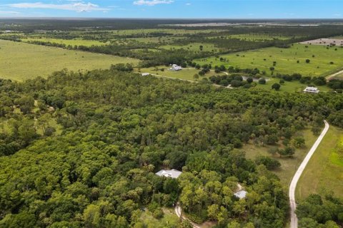 House in LaBelle, Florida 3 bedrooms, 180.88 sq.m. № 1876225 - photo 30