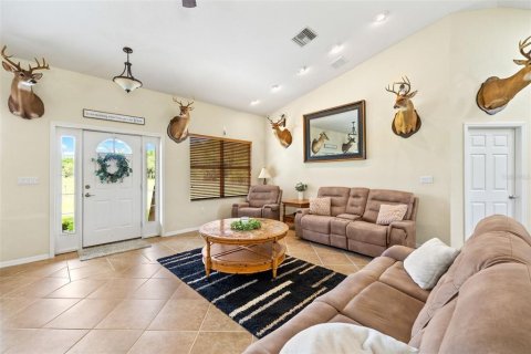 House in LaBelle, Florida 3 bedrooms, 180.88 sq.m. № 1876225 - photo 4