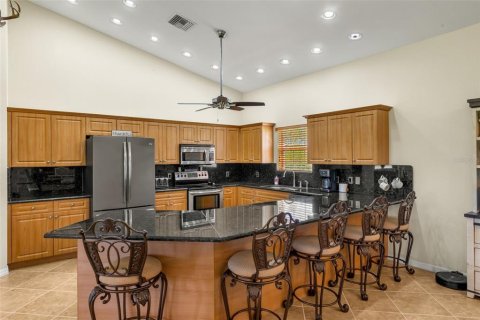 House in LaBelle, Florida 3 bedrooms, 180.88 sq.m. № 1876225 - photo 11