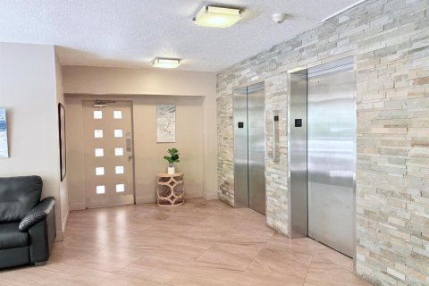 Купить кондоминиум в Помпано-Бич, Флорида 3 комнаты, 150.5м2, № 2260172 - фото 28
