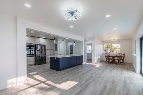 Villa ou maison à vendre à Daytona Beach, Floride: 6 chambres, 213.68 m2 № 1816040 - photo 8