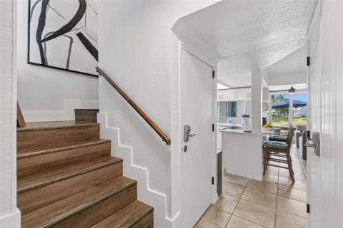 Купить таунхаус в Дэвенпорт, Флорида 9 комнат, 162.39м2, № 2147766 - фото 21