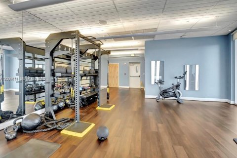 Copropriété à louer à Miami, Floride: 1 chambre, 73.3 m2 № 2400616 - photo 18