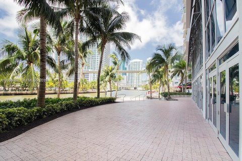 Copropriété à louer à Miami, Floride: 1 chambre, 73.3 m2 № 2400616 - photo 11