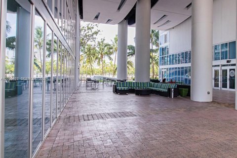 Copropriété à louer à Miami, Floride: 1 chambre, 73.3 m2 № 2400616 - photo 8
