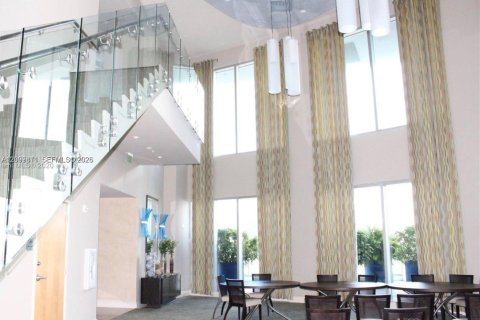 Copropriété à louer à Miami, Floride: 1 chambre, 73.3 m2 № 2400616 - photo 23