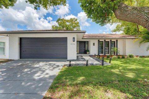 Casa en Clearwater, Florida 3 dormitorios, 172.71 m2 № 2303136