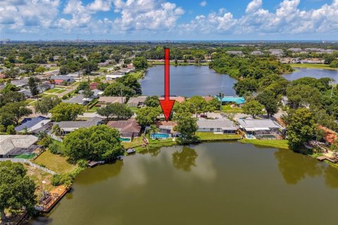 Casa en venta en Clearwater, Florida, 3 dormitorios, 172.71 m2 № 2303136 - foto 7
