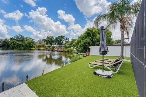 Casa en venta en Clearwater, Florida, 3 dormitorios, 172.71 m2 № 2303136 - foto 23