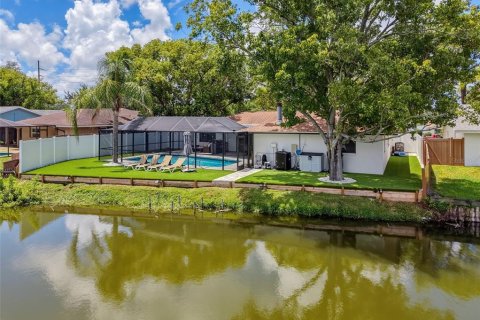 Casa en venta en Clearwater, Florida, 3 dormitorios, 172.71 m2 № 2303136 - foto 17