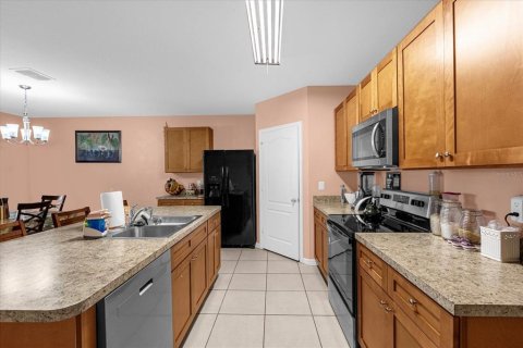 Villa ou maison à vendre à Port Orange, Floride: 4 chambres, 173.45 m2 № 1816913 - photo 5