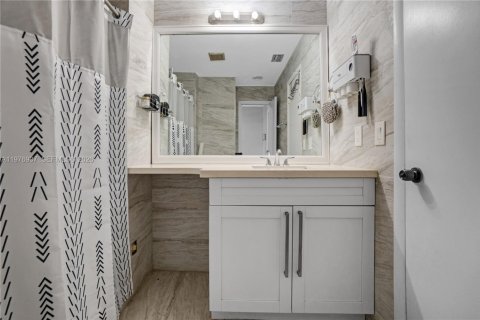 Adosado en venta en Cooper City, Florida, 2 dormitorios, 98.1 m2 № 2042343 - foto 30