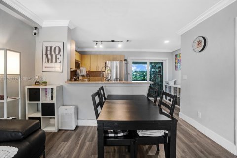 Adosado en venta en Cooper City, Florida, 2 dormitorios, 98.1 m2 № 2042343 - foto 18