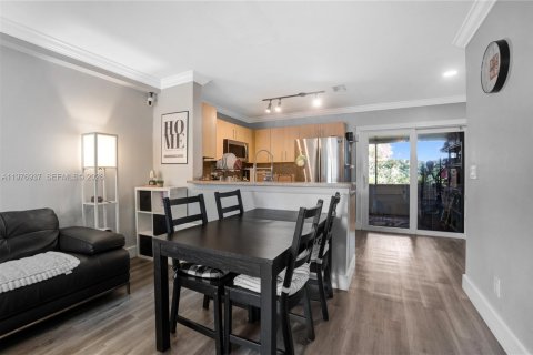 Adosado en venta en Cooper City, Florida, 2 dormitorios, 98.1 m2 № 2042343 - foto 7