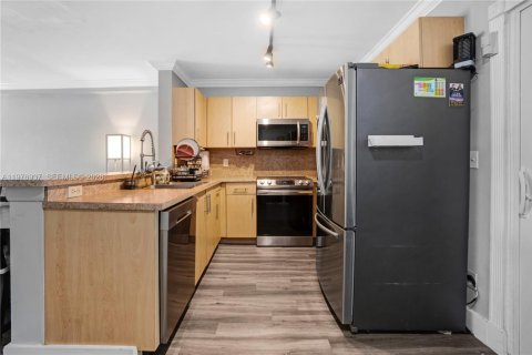 Adosado en venta en Cooper City, Florida, 2 dormitorios, 98.1 m2 № 2042343 - foto 5