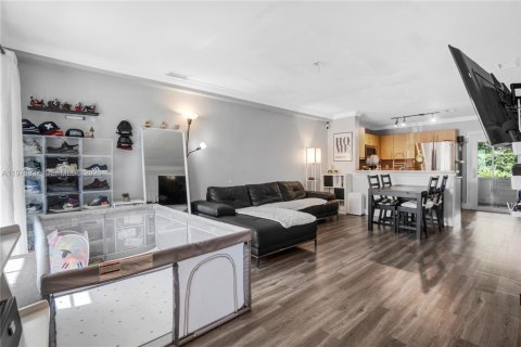 Adosado en venta en Cooper City, Florida, 2 dormitorios, 98.1 m2 № 2042343 - foto 3