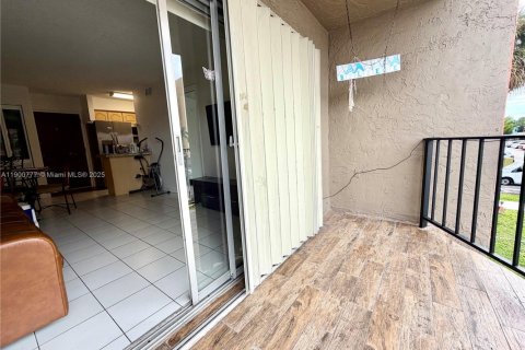 Condominio en venta en Miami, Florida, 1 dormitorio, 46.82 m2 № 1952189 - foto 24
