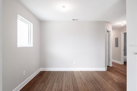 Condo in Orlando, Florida, 2 bedrooms  № 2394245 - photo 12