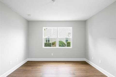 Condo in Orlando, Florida, 2 bedrooms  № 2394245 - photo 19