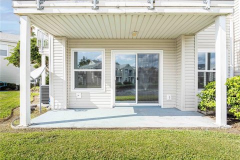 Condo in Orlando, Florida, 2 bedrooms  № 2394245