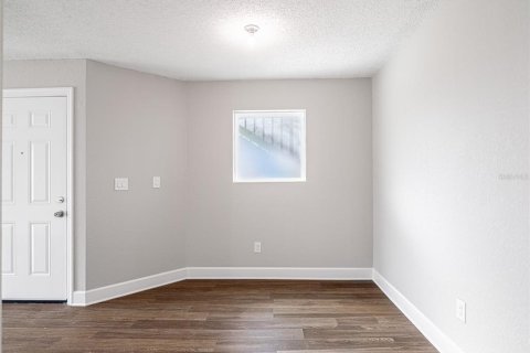 Condo in Orlando, Florida, 2 bedrooms  № 2394245 - photo 11